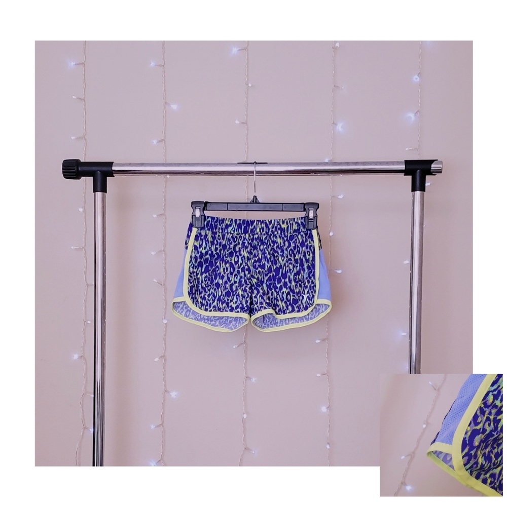 HOST PICK ☆ OLD NAVY ACTIVE Girls Leopard Shorts